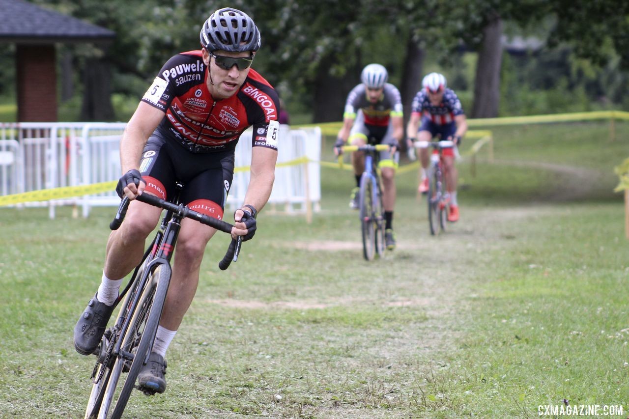 Diether Sweeck finally responded to White's move in Lap 6. 2019 Rochester Cyclocross Day 2. © Z. Schuster / Cyclocross Magazine