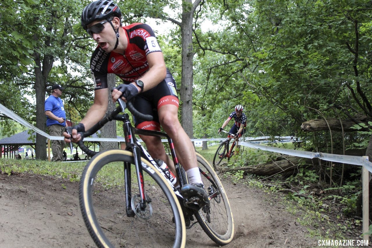 Diether Sweeck and Stephen Hyde battled for second. 2019 Rochester Cyclocross Day 2. © Z. Schuster / Cyclocross Magazine