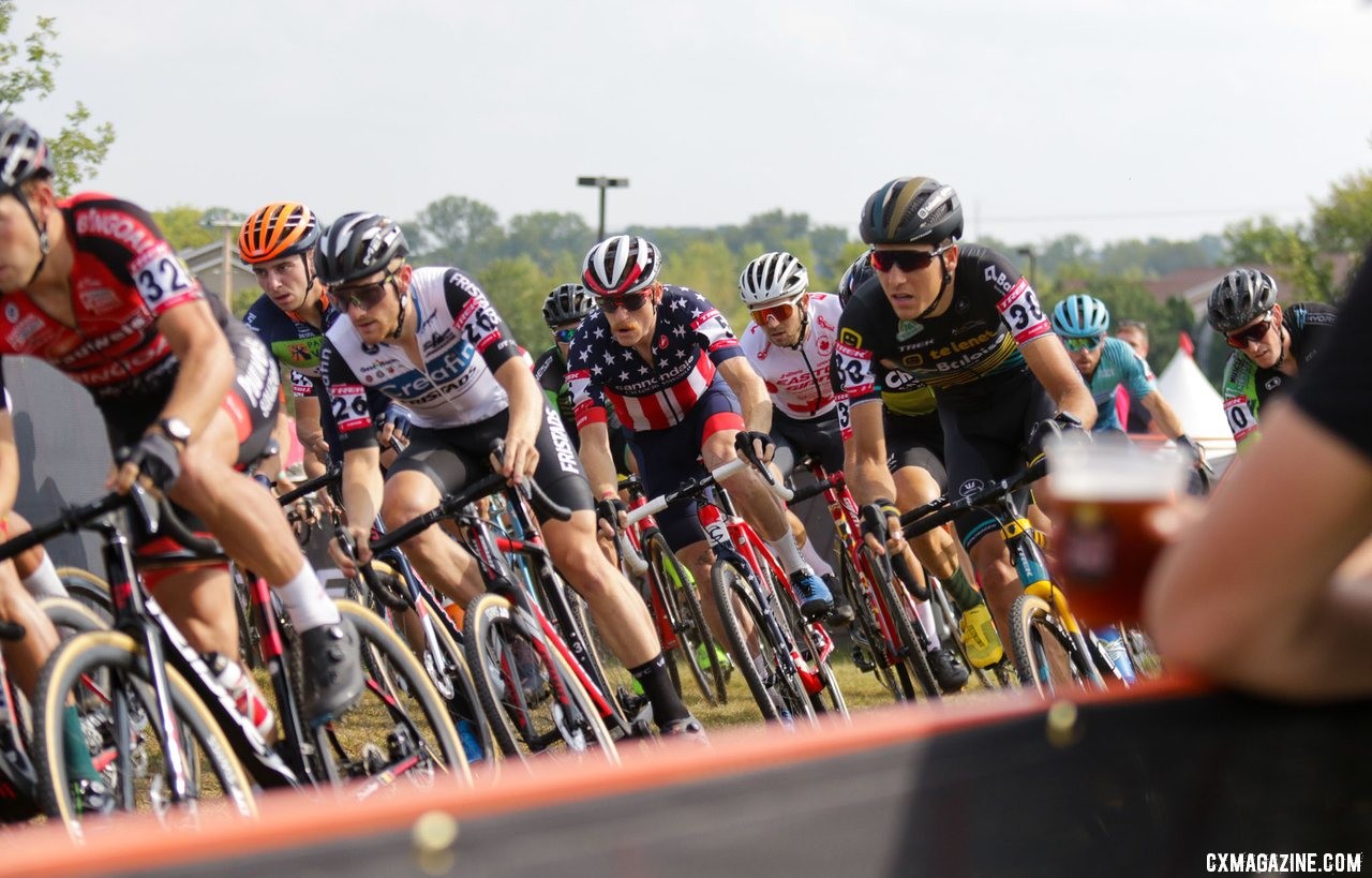 Stephen Hyde and others race out during the holeshot. Elite Men, 2019 Trek CX Cup. © D. Mable / Cyclocross Magazine