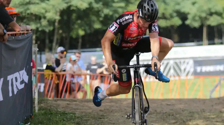 Laurens Sweeck hopped to a win on Friday. Elite Men, 2019 Trek CX Cup. © D. Mable / Cyclocross Magazine