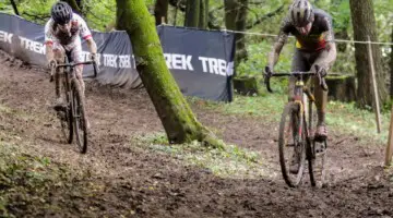 Eli Iserbyt and Toon Aerts took turns at the front until Iserbyt ran away midway through the race. 2019 World Cup Waterloo, Elite Men. © D. Mable / Cyclocross Magazine