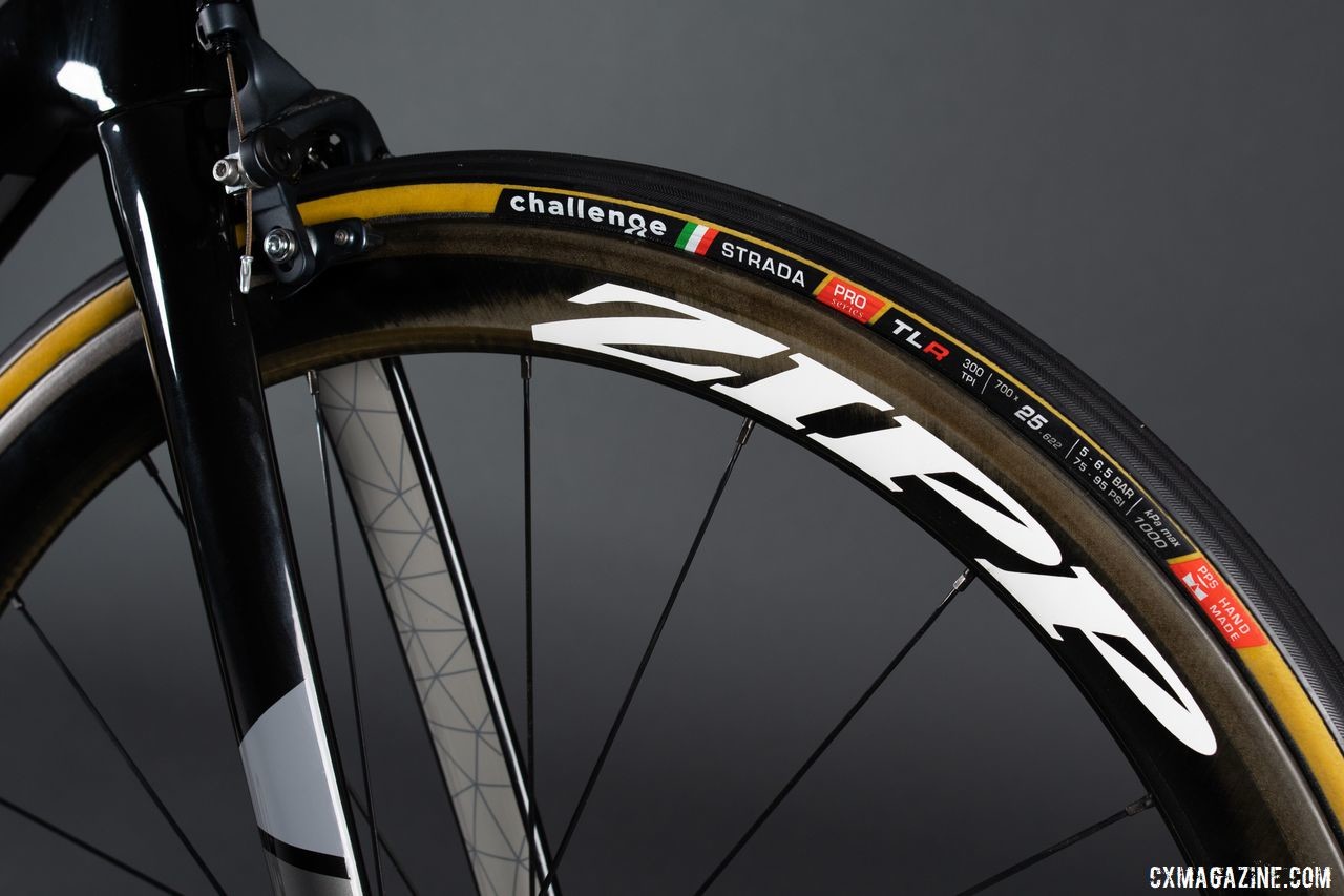Challenge also launched Handmade Tubeless-Ready versions of its road tires. © Challenge Tires