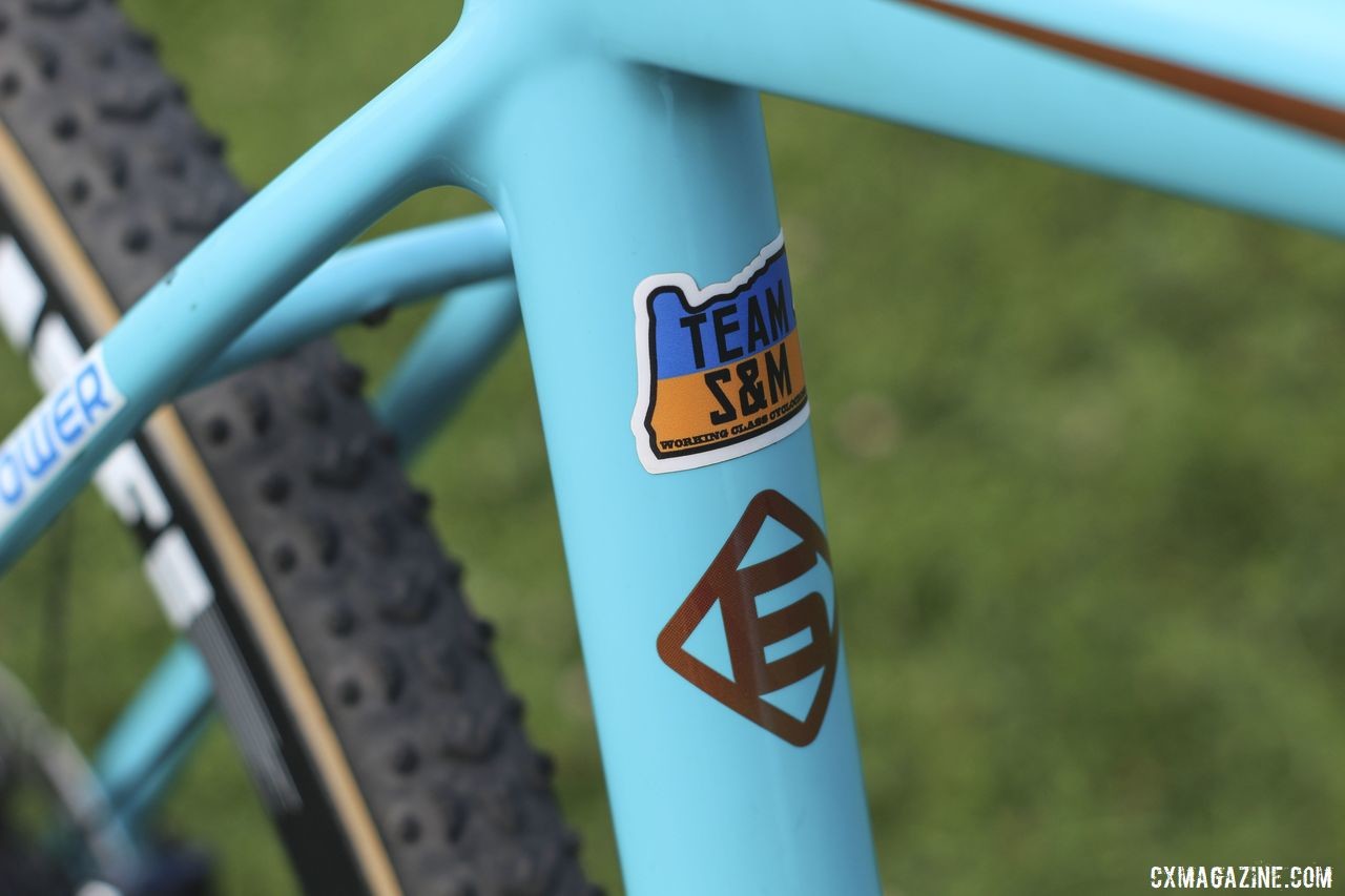 The Team S&M CX sticker reflects the team's colors and home state. Clara Honsinger's 2019/20 Kona Major Jake. © Z. Schuster / Cyclocross Magazine