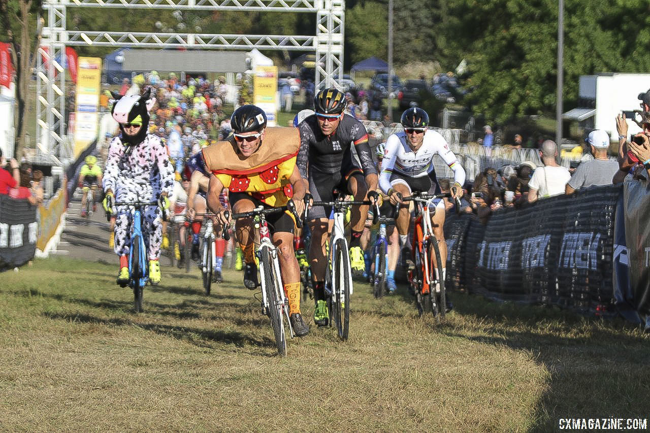 The Legends Races bring out legends and an interesting cast of characters.. 2017 Trek CX Cup. © D. Mable / Cyclocross Magazine