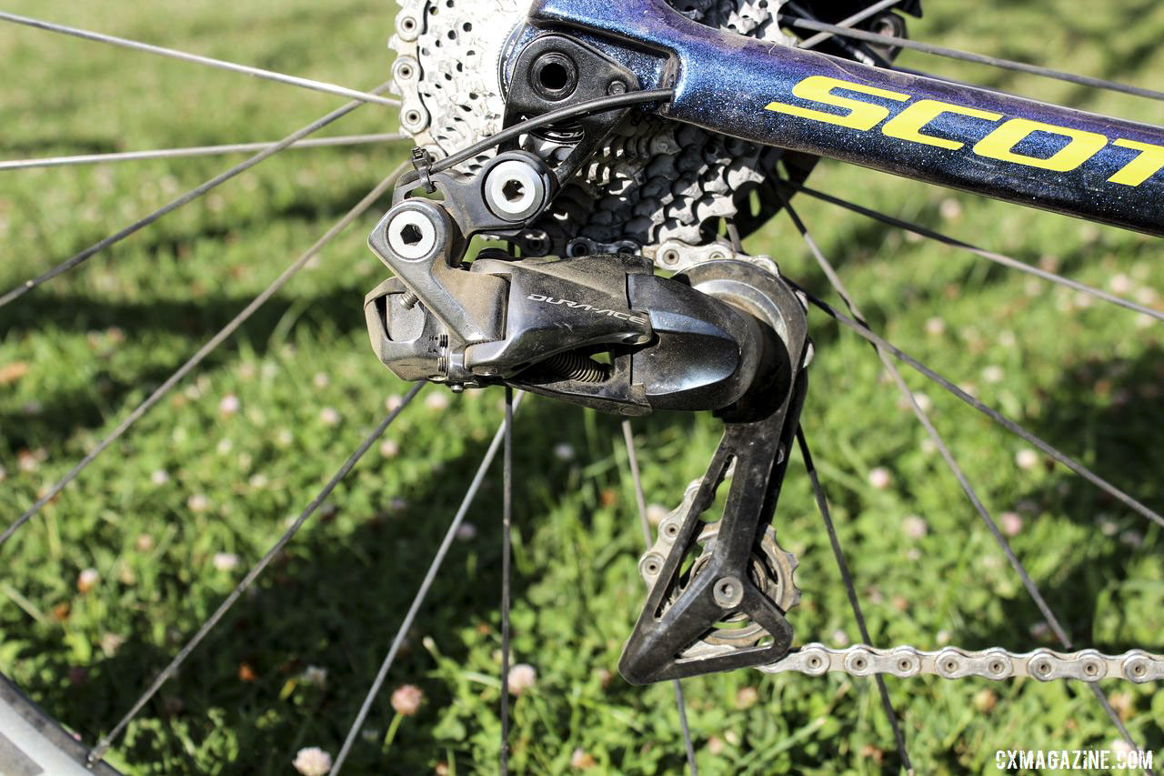 While Shimano GRX and the RX rear derailleur were popular with Americans at Rochester, Baestaens went the Euro route with a Dura-Ace Di2 R9150 rear derailleur. Vincent Baestaens Rochester Day 1 Winning Scott Addict CX. © Z. Schuster / Cyclocross Magazine