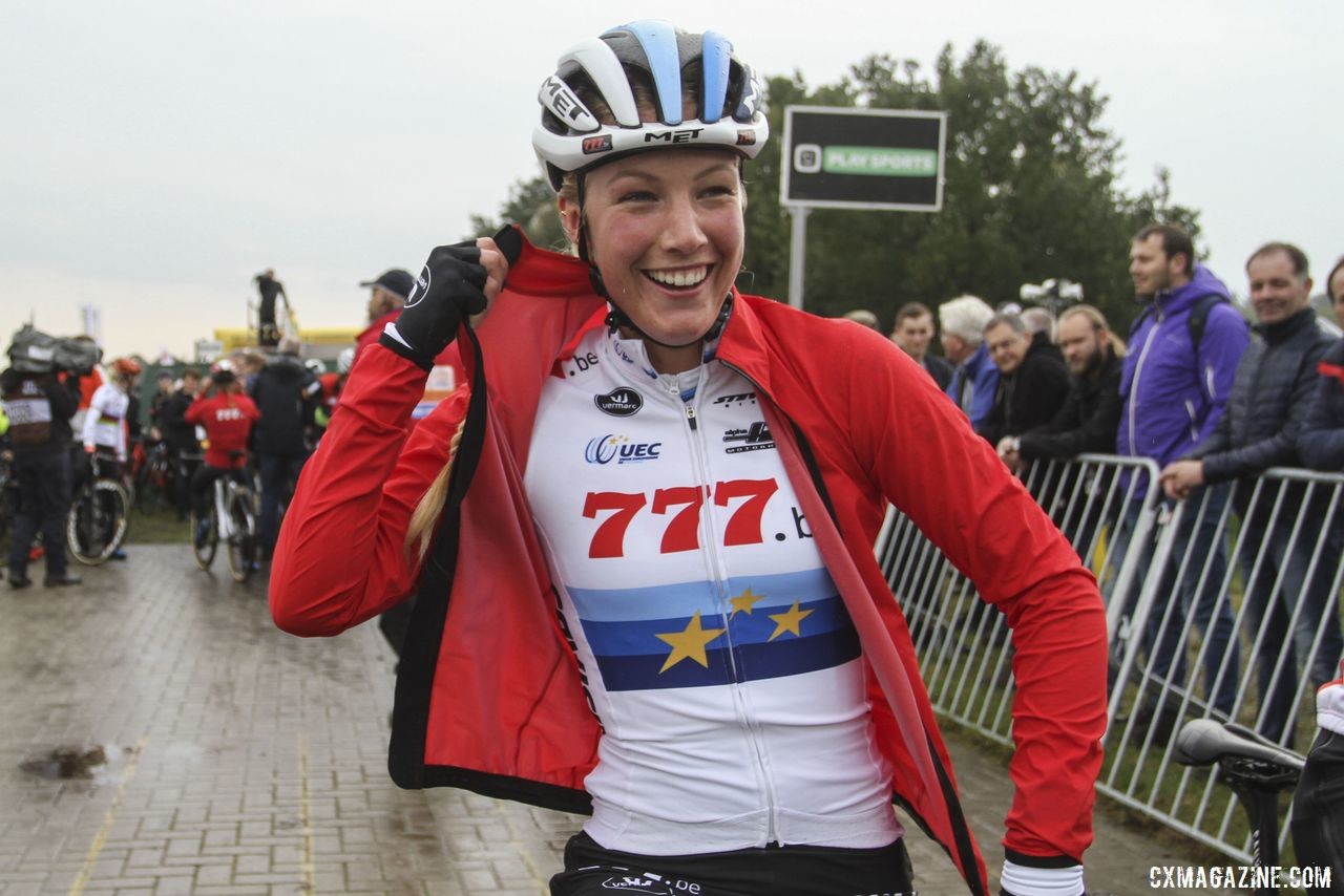 Lucky 7s for Annemarie Worst. 2019 Superprestige Gieten. © B. Hazen / Cyclocross Magazine