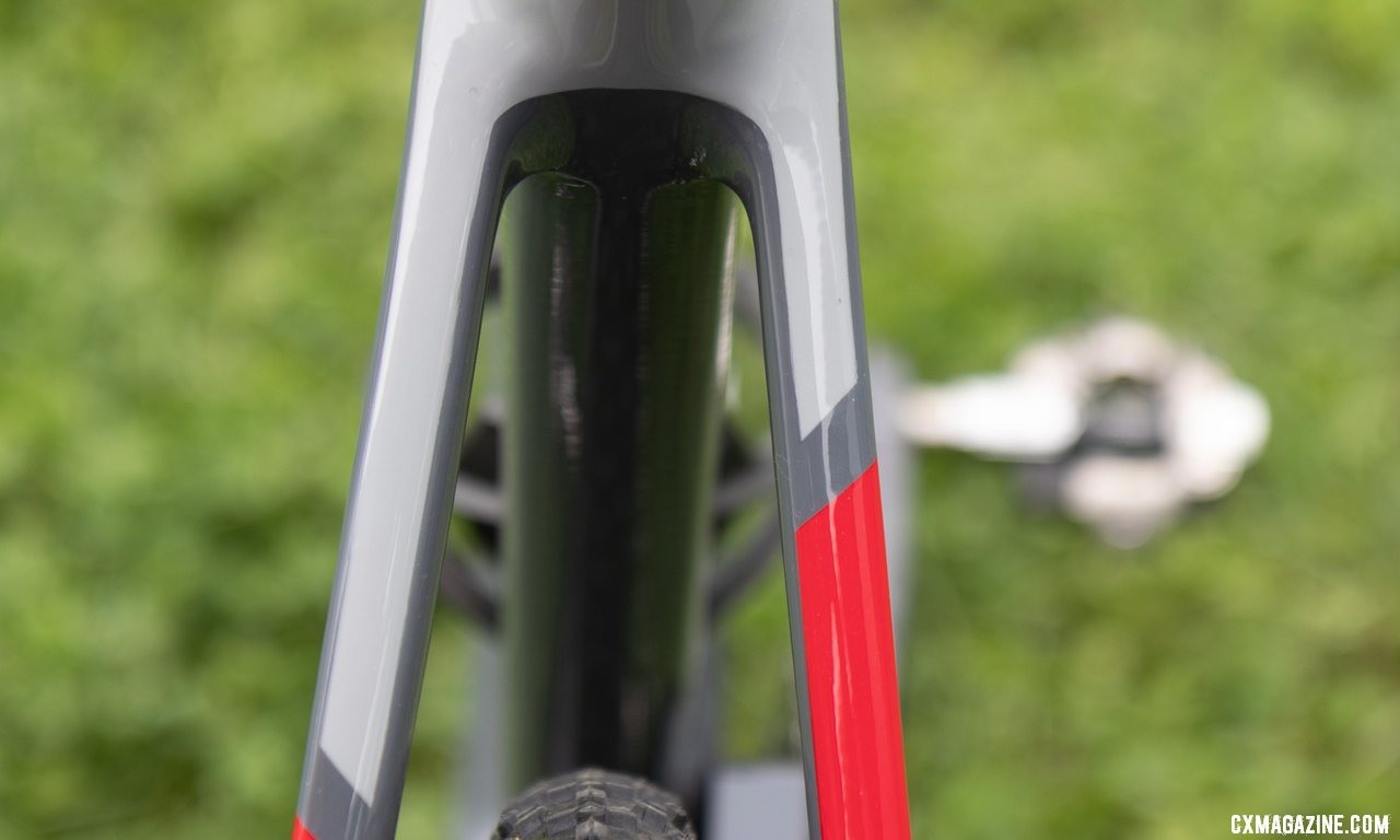 As with other marquee cyclocross bikes, the Inflite has no seat stay bridge to enhance mud shedding. Tom Meeusen's Canyon Inflight CF SLX. © A. Yee / Cyclocross Magazine