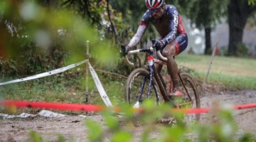 Stephen Hyde went it alone early and did not look back on Sunday. 2019 DCCX Day 2. © Bruce Buckley