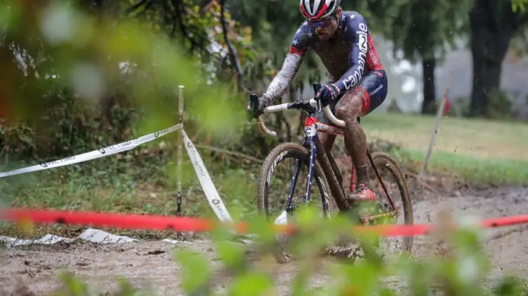 Stephen Hyde went it alone early and did not look back on Sunday. 2019 DCCX Day 2. © Bruce Buckley