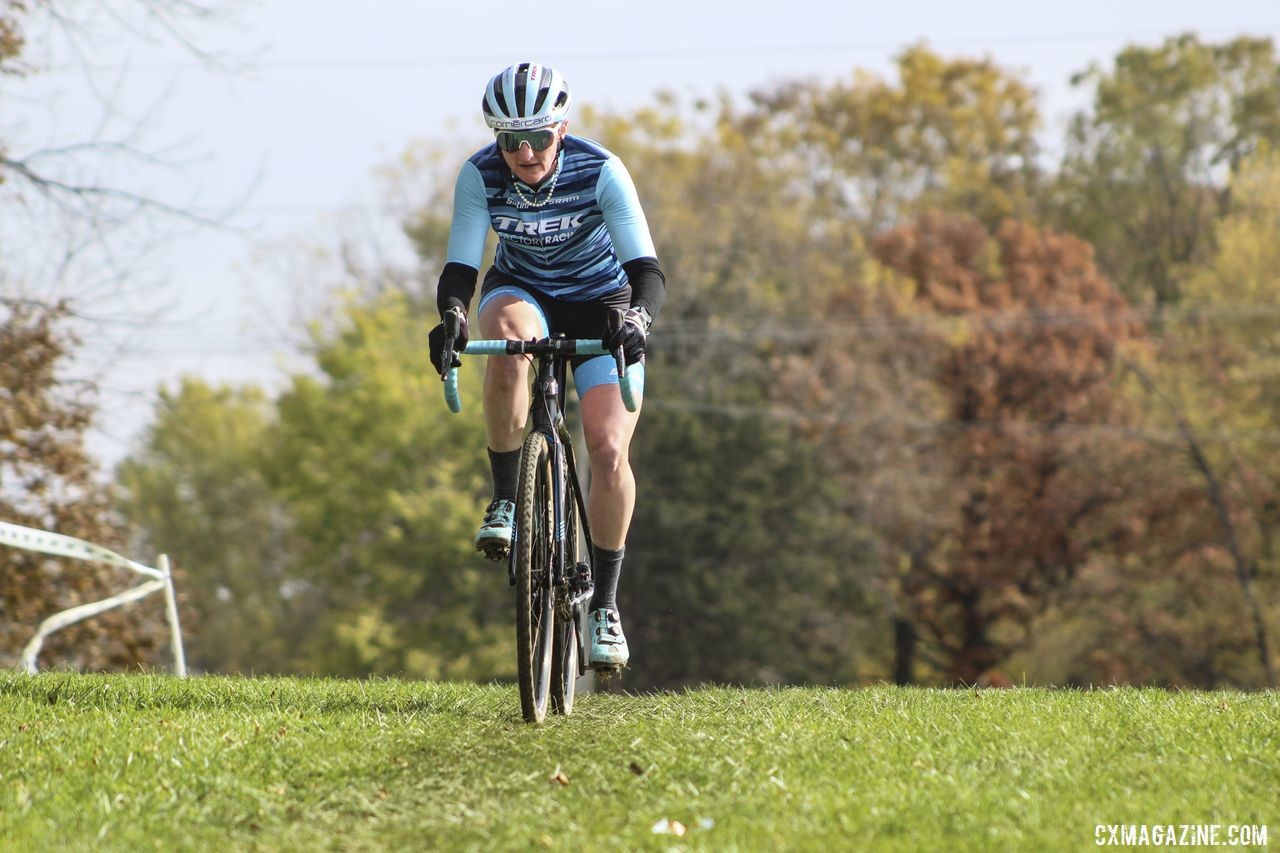 Erin Feldhausen dressed up as Feldy Poof on Saturday in Wisconsin. 2019 Cross Fire Halloween Race, Wisconsin. © Z. Schuster / Cyclocross Magazine