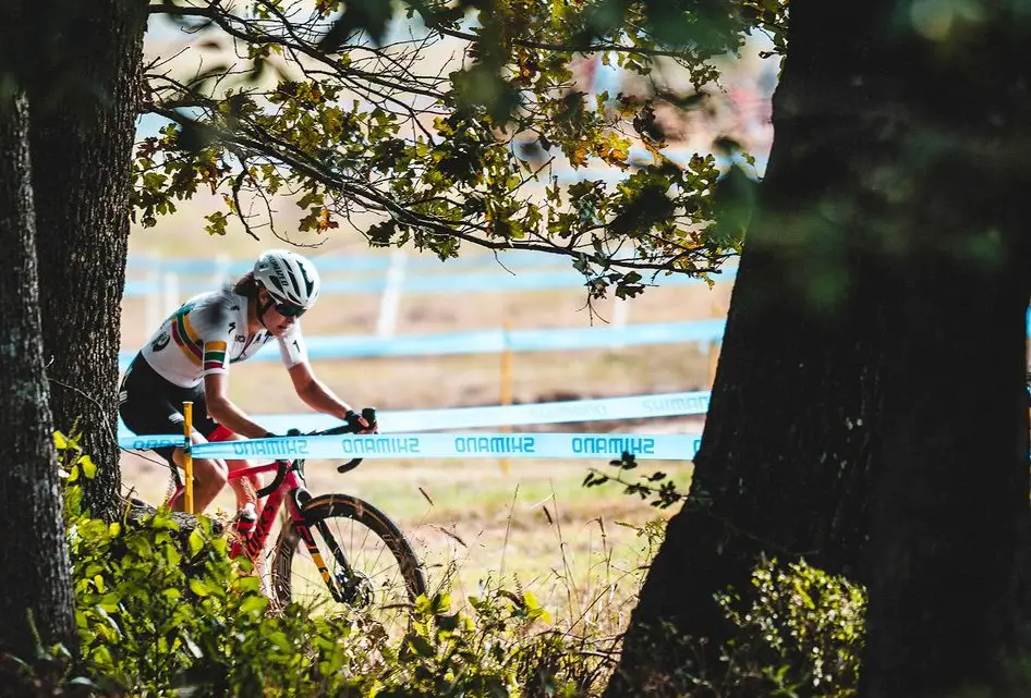 Maghalie Rochette kept the CX Fever raging on Day 1. 2019 FayetteCross, Fayetteville, Arkansas. © Kai Caddy