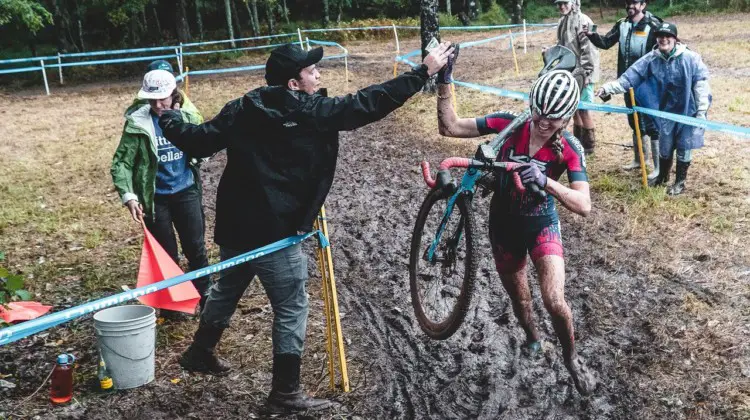 Fans delivered hand-ups and smiles. 2019 FayetteCross, Fayetteville, Arkansas. © Kai Caddy