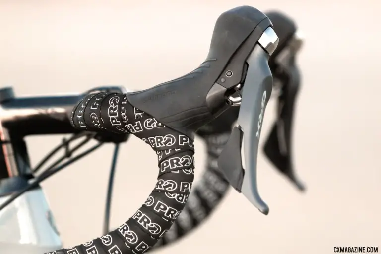 Review Shimano's GRX Gravel Group Drivetrain, Brakes, Wheels (RX810