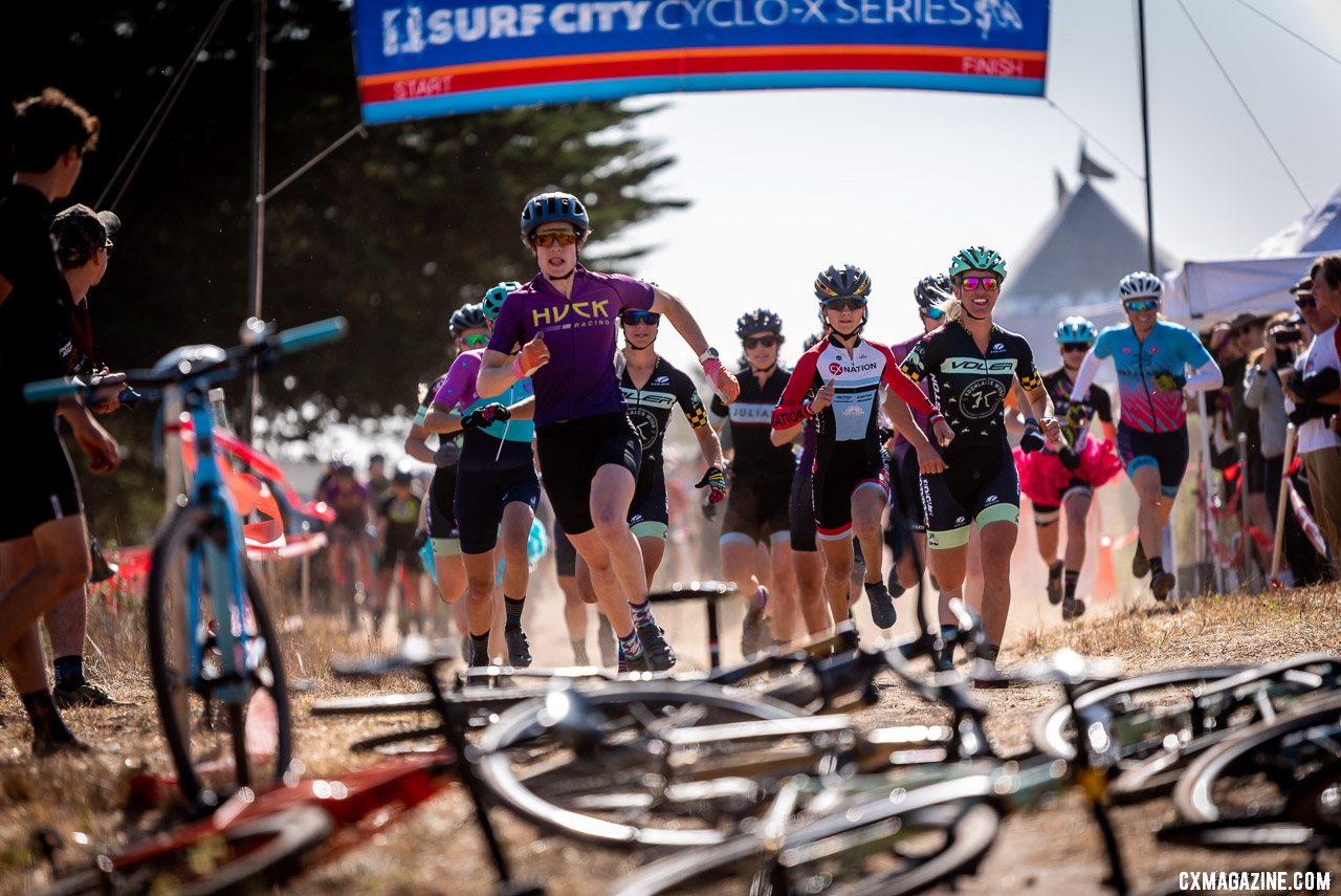 The Women's A start. 2019 Surf City CX. © Jeff Vander Stucken