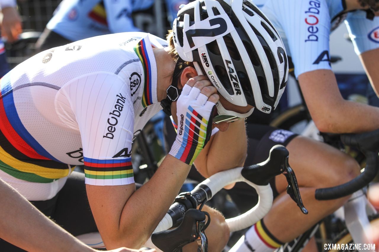 Sanne Cant gets set to race. 2019 European Cyclocross Championships, Silvelle, Italy. © B. Hazen / Cyclocross Magazine