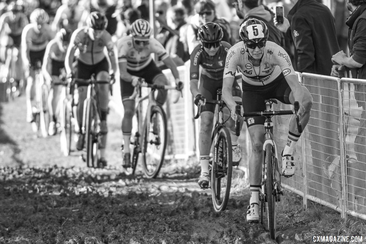 Ellen Van Loy and her helmet number lead the way early on. 2019 European Cyclocross Championships, Silvelle, Italy. © B. Hazen / Cyclocross Magazine