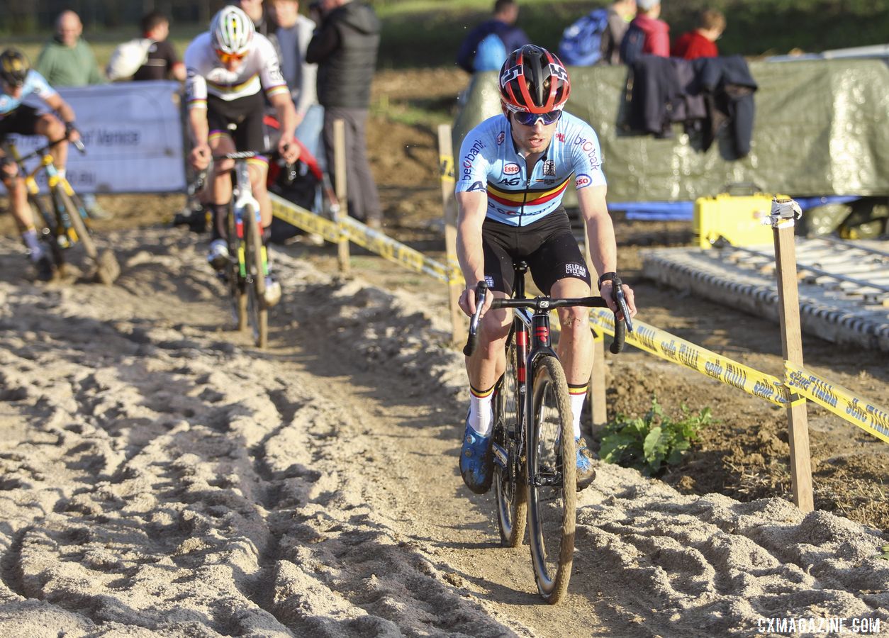 At times, it looked like Eli Iserbyt had Mathieu van der Poel on the ropes. 2019 European Cyclocross Championships, Silvelle, Italy. © B. Hazen / Cyclocross Magazine
