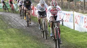 Ceylin Alvarado leads early in the Elite Women's race. 2019 Superprestige Ruddervoorde. © B. Hazen / Cyclocross Magazine