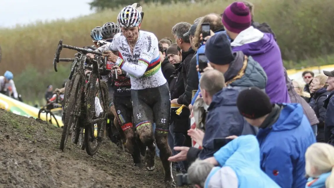 Fans get up close and personal as the Elite Men run one of the off-cambers. 2019 Superprestige Ruddervoorde. © B. Hazen / Cyclocross Magazine