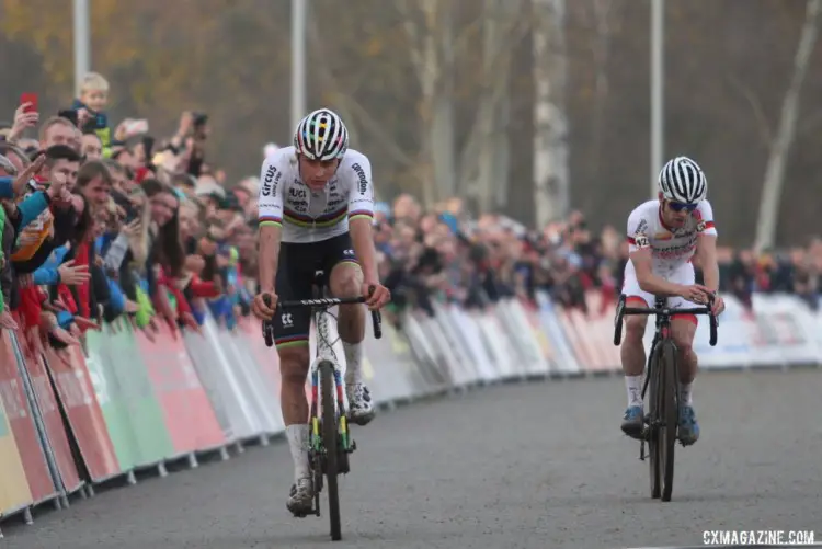 Mathieu van der Poel escaped late to get the win at Tabor. 2019 World Cup Tabor. © B. Hazen / Cyclocross Magazine