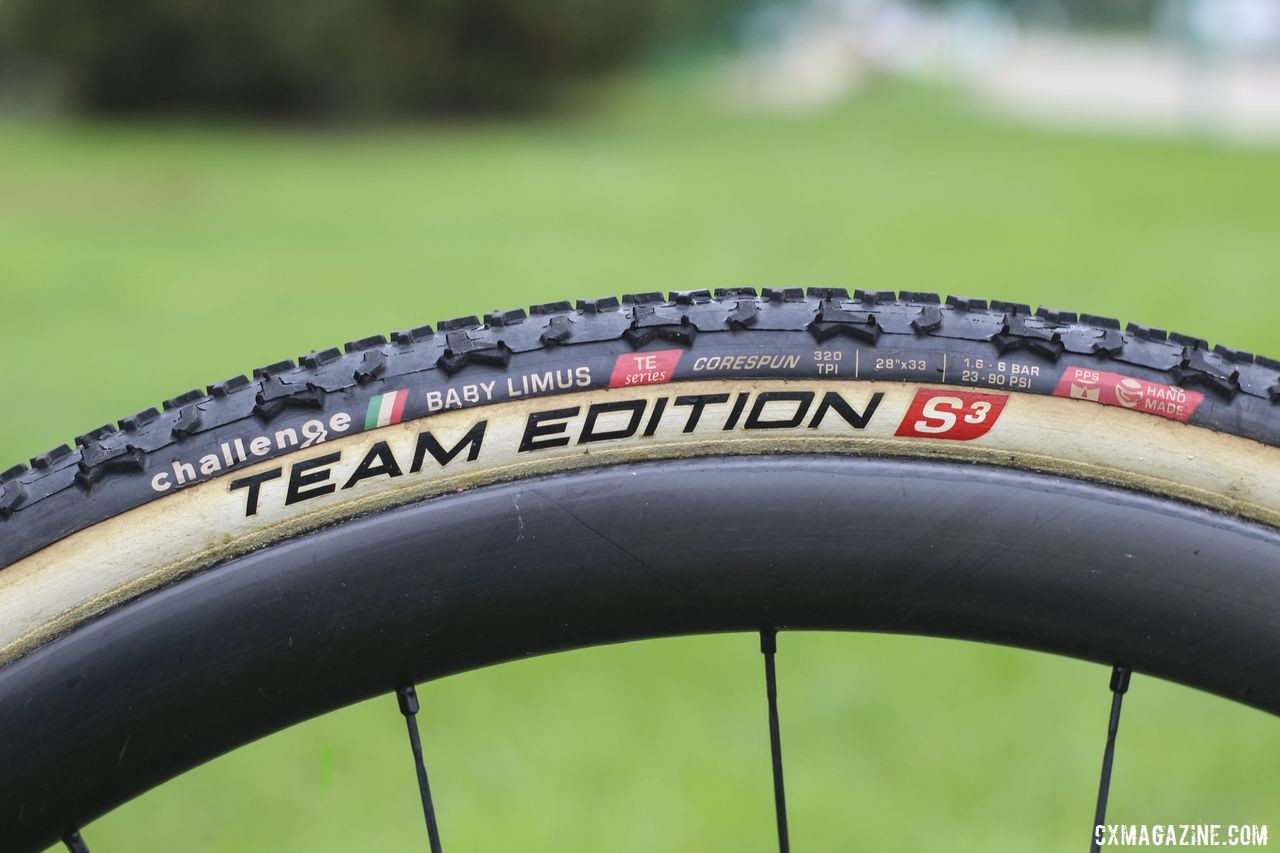 Gilbert is running Challenge Team Edition S3 tubulars this season. Sunny Gilbert's 2019/20 Van Dessel Full Tilt Boogie. © Z. Schuster / Cyclocross Magazine