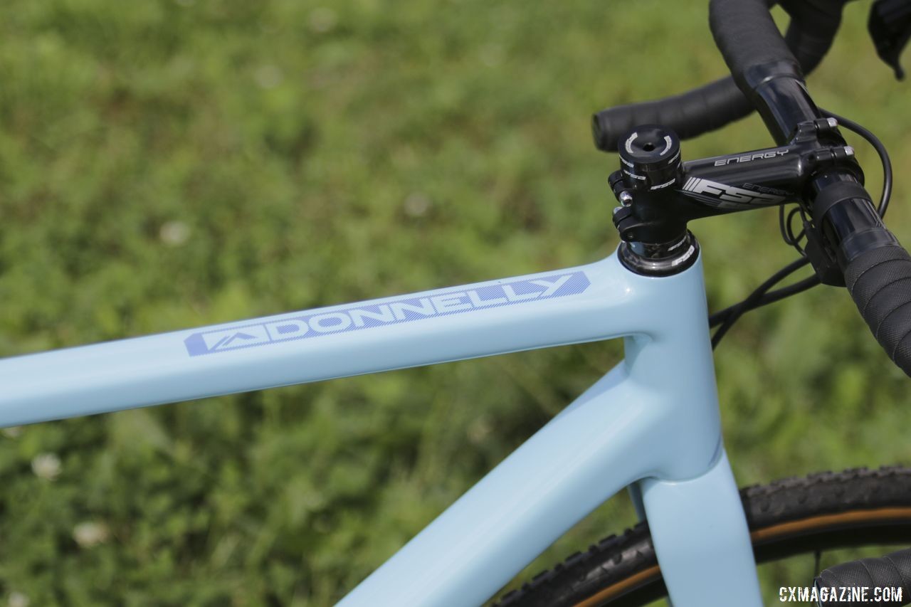 Hecht's C//C bike has the Amy D. Blue colorway. Gage Hecht's 2019 Donnelly C//C Cyclocross Bike. © Z. Schuster / Cyclocross Magazine