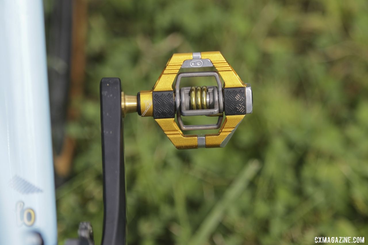 Hecht runs Crankbrothers Candy 11 pedals whose yellow color help pay homage to sponsor Aevolo. Gage Hecht's 2019 Donnelly C//C Cyclocross Bike. © Z. Schuster / Cyclocross Magazine