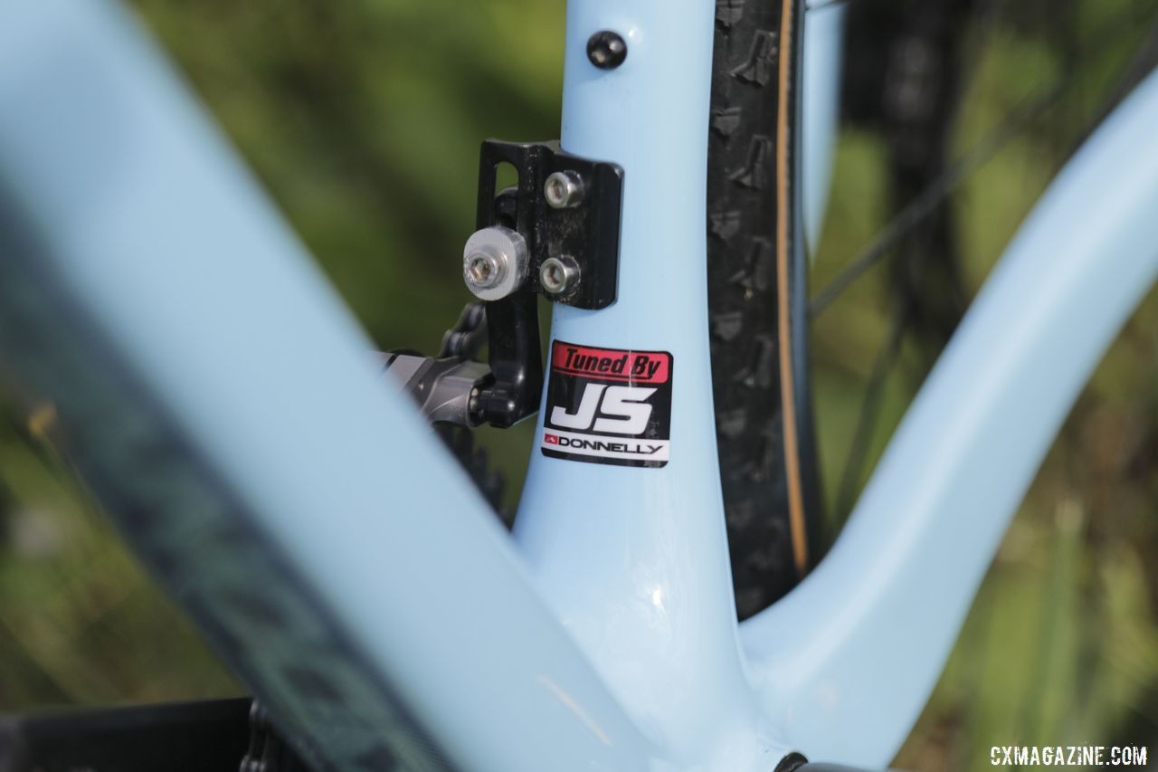 James Sullivan tends to the Donnelly / Aevolo team's bikes. Gage Hecht's 2019 Donnelly C//C Cyclocross Bike. © Z. Schuster / Cyclocross Magazine