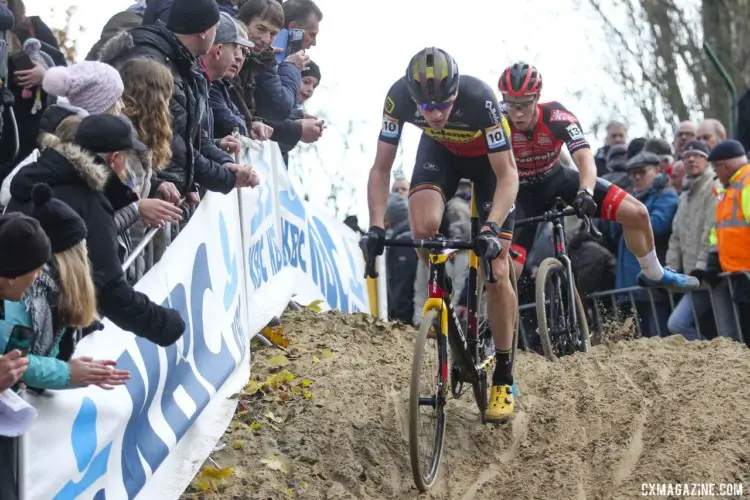Toon Aerts and Laurens Sweeck battled for second. 2019 World Cup Koksijde. © B. Hazen / Cyclocross Magazine