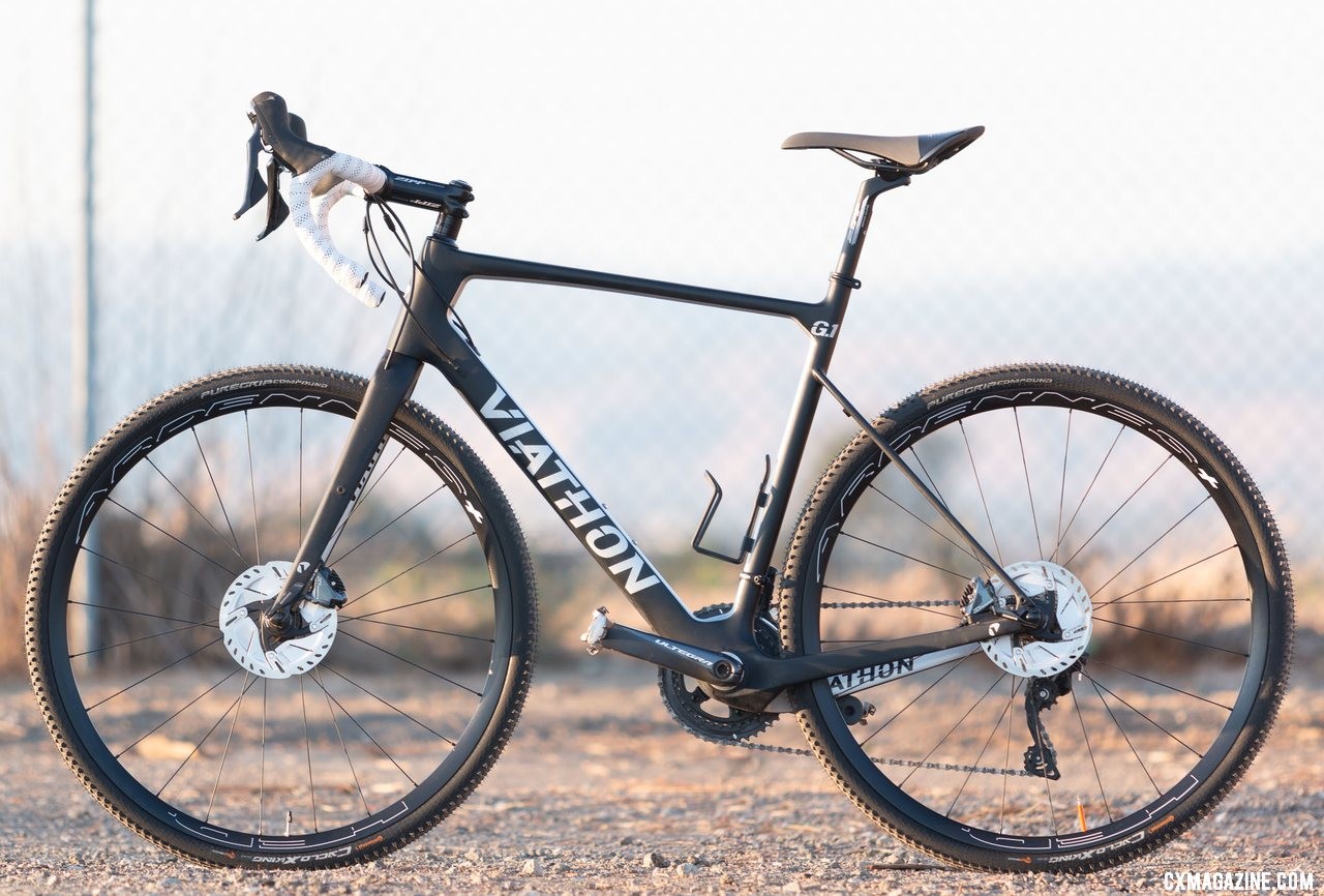 Viathon's G.1 carbon gravel bike is Walmart's attempt to capture some of the high-end, direct-to-consumer bicycle market. © A. Yee / Cyclocross Magazine