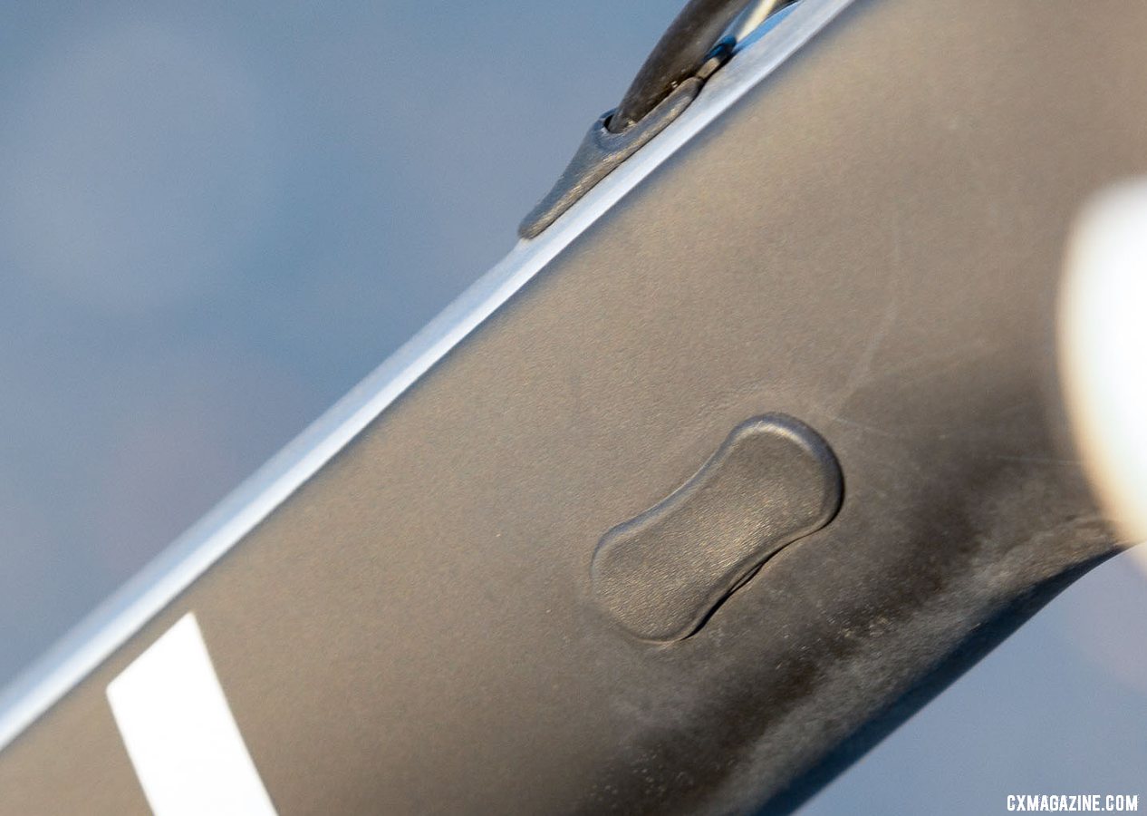 Viathon's G.1 carbon gravel bike has plenty of ports for routing cables, which come in handy if you fancy a dropper post. © A. Yee / Cyclocross Magazine