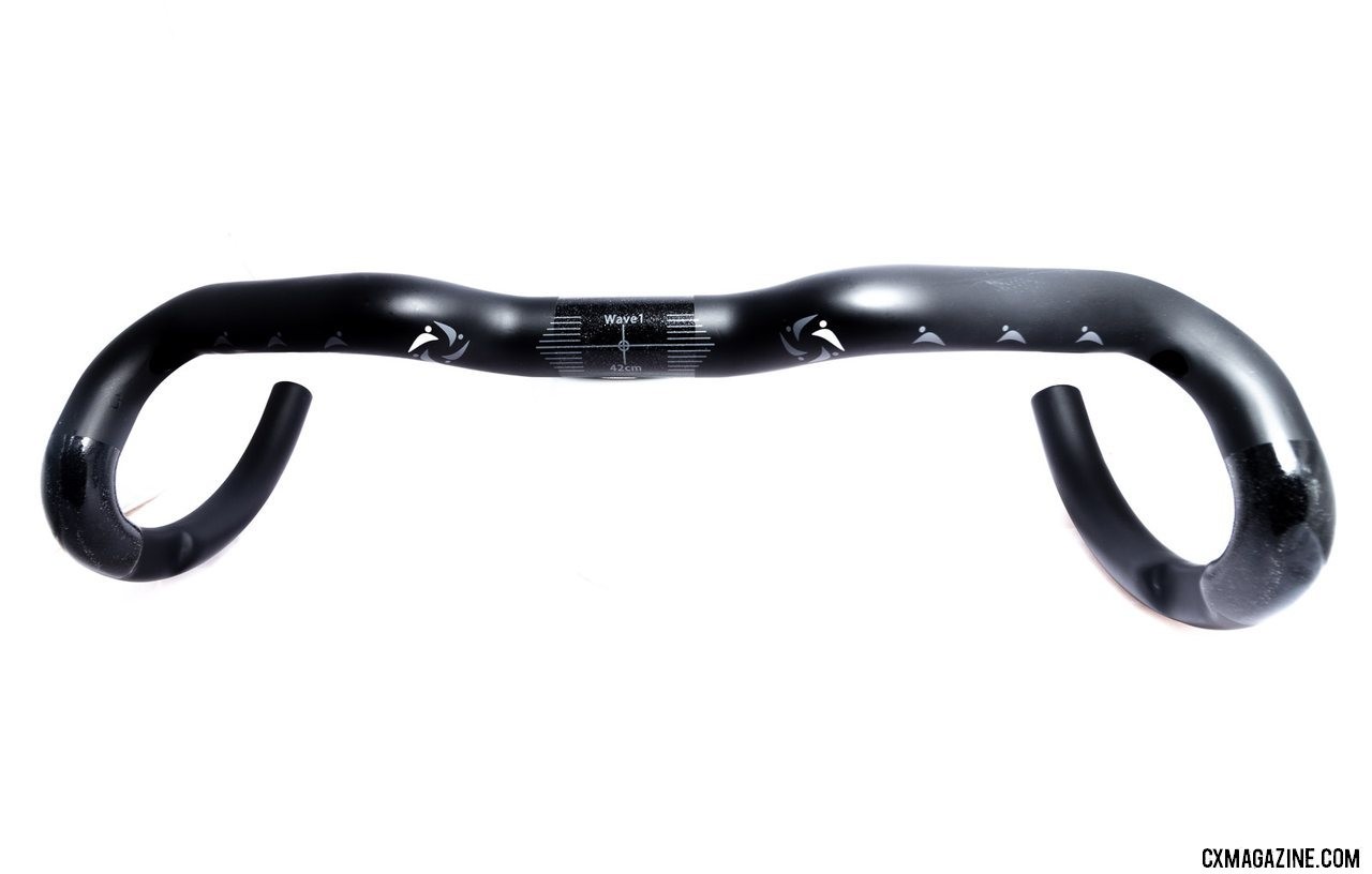 The Wave carbon handlebar from Coefficient Cycling weighs just 200g in 42cm size, and retails for $329. © A. Yee / Cyclocross Magazine