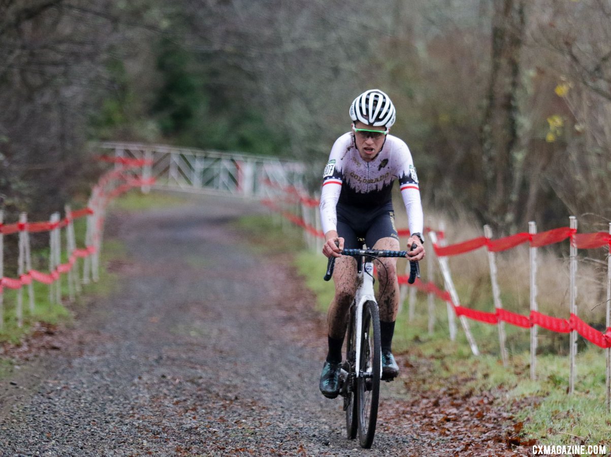 Eric Brunner rode alone most of the early morning race. Collegiate Club Men. 2019 Cyclocross National Championships, Lakewood, WA. © D. Mable / Cyclocross Magazine