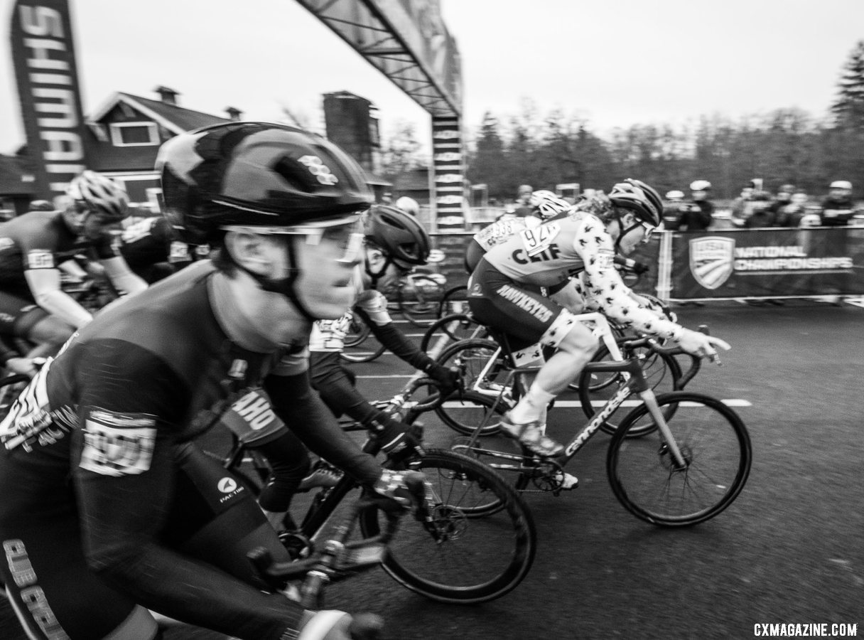 Seamus O'Connor-Walker charges to the hole shot in the first race on Thursday morning. Collegiate Club Men. 2019 Cyclocross National Championships, Lakewood, WA. © A. Yee / Cyclocross Magazine