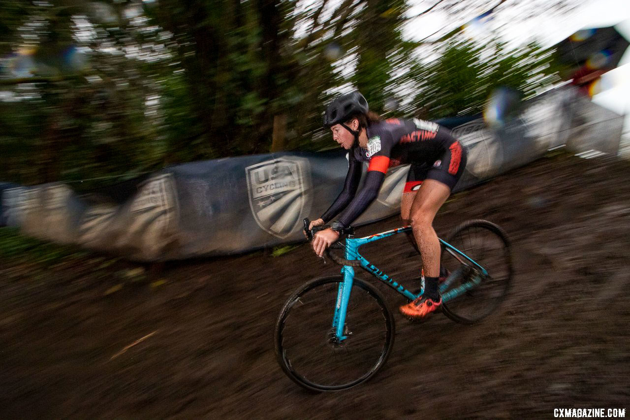 Emily Cameron drops onto the challenging bobsled run downhill. Collegiate Club Women. 2019 Cyclocross National Championships, Lakewood, WA. © A. Yee / Cyclocross Magazine