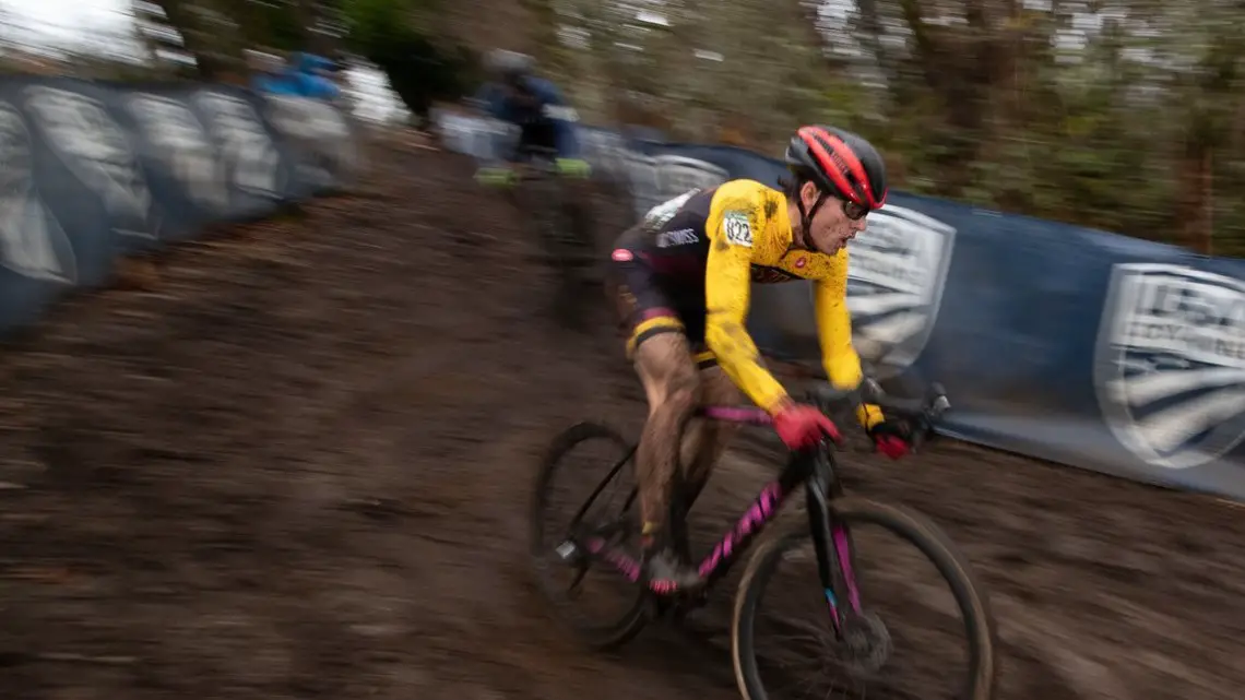 Scott Funston maintains focus as he rounds the bend of the chicane downhill. Collegiate Varsity Men. 2019 Cyclocross National Championships, Lakewood, WA. © A. Yee / Cyclocross Magazine