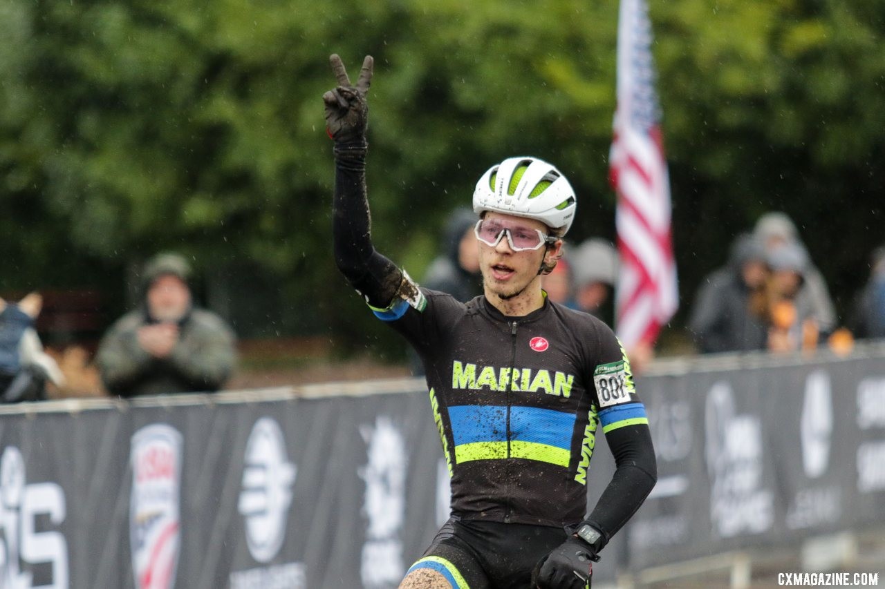 Caleb Swartz celebrates his second Collegiate Cyclocross victory in as many years. Collegiate Varsity Men. 2019 Cyclocross National Championships, Lakewood, WA. © D. Mable / Cyclocross Magazine