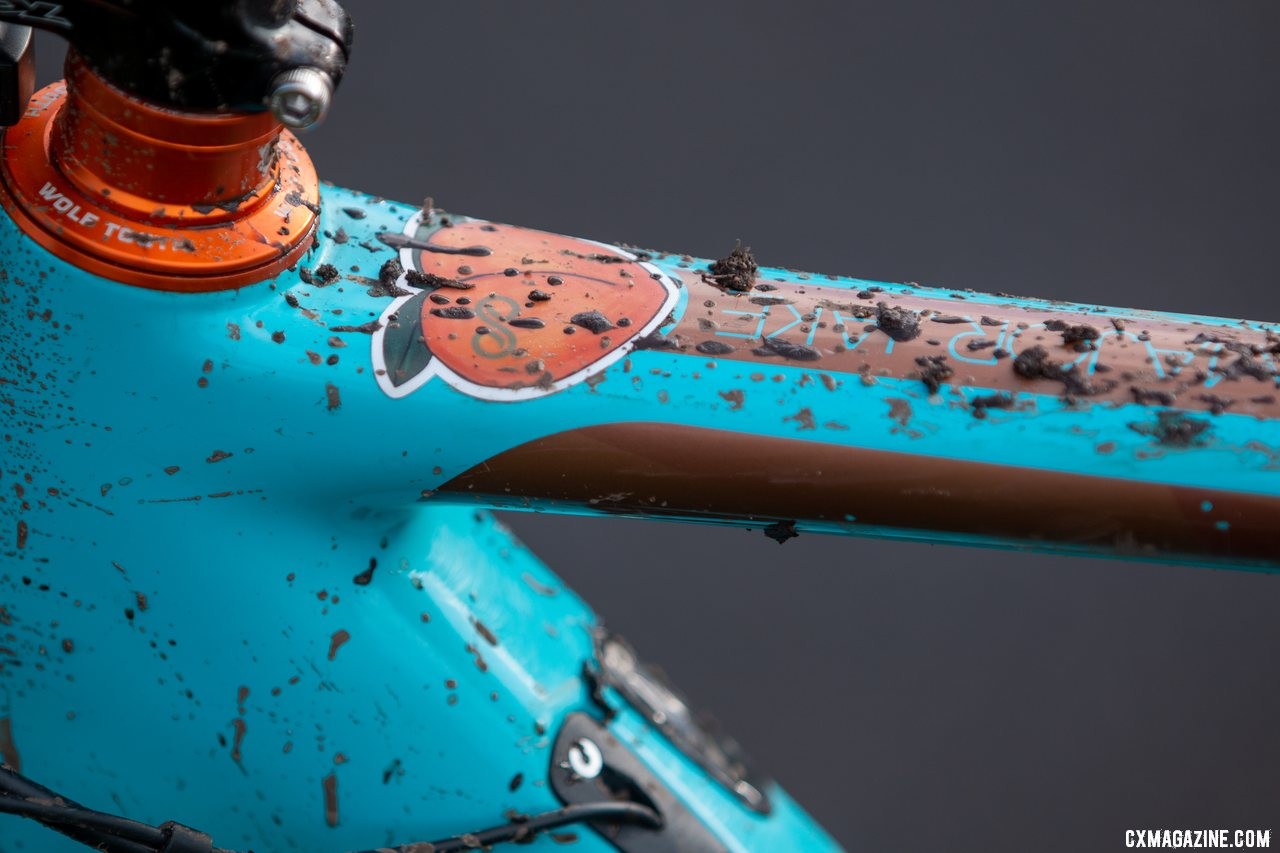 Things proved to be peachy-keen for Honsinger at Nationals. Clara Honsinger's Elite Women's winning Kona Major Jake cyclocross bike. 2019 USA Cycling Cyclocross National Championships bike profiles, Lakewood, WA. © A. Yee / Cyclocross Magazine