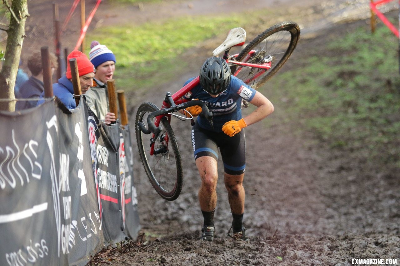 Hannah Arensman is one of the riders expected to challenge Clouse on Sunday. Collegiate Varsity Women. 2019 Cyclocross National Championships, Lakewood, WA. © D. Mable / Cyclocross Magazine