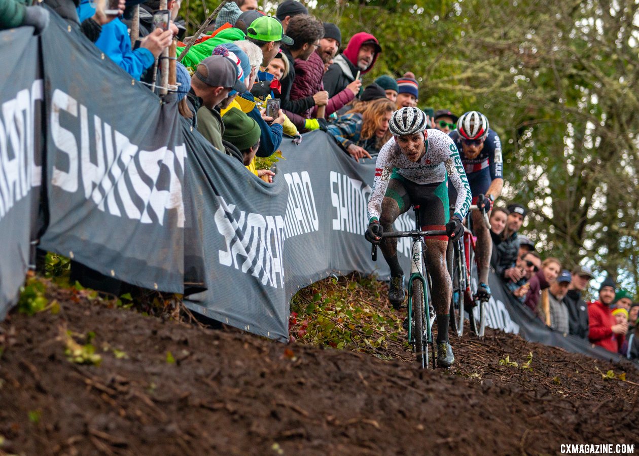 Kerry Werner was looking to avoid getting caught with White and Hyde. Elite Men. 2019 Cyclocross National Championships, Lakewood, WA. © A. Yee / Cyclocross Magazine