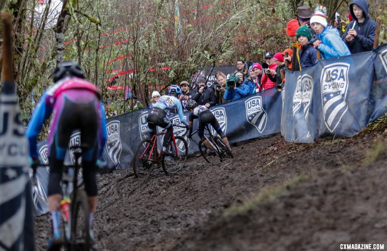 Riders weave down the steep chicane descent, a popular spot for fans. Junior Men 15-16. 2019 Cyclocross National Championships, Lakewood, WA. © D. Mable / Cyclocross Magazine