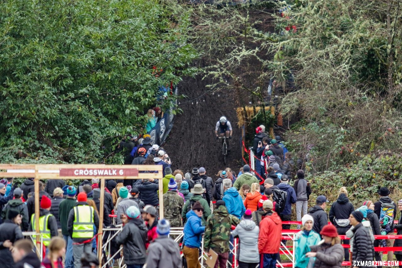 Ian Brown drops into the crowd gathered at the base of the Disco-drop descent. Junior Men 15-16. 2019 Cyclocross National Championships, Lakewood, WA. © D. Mable / Cyclocross Magazine