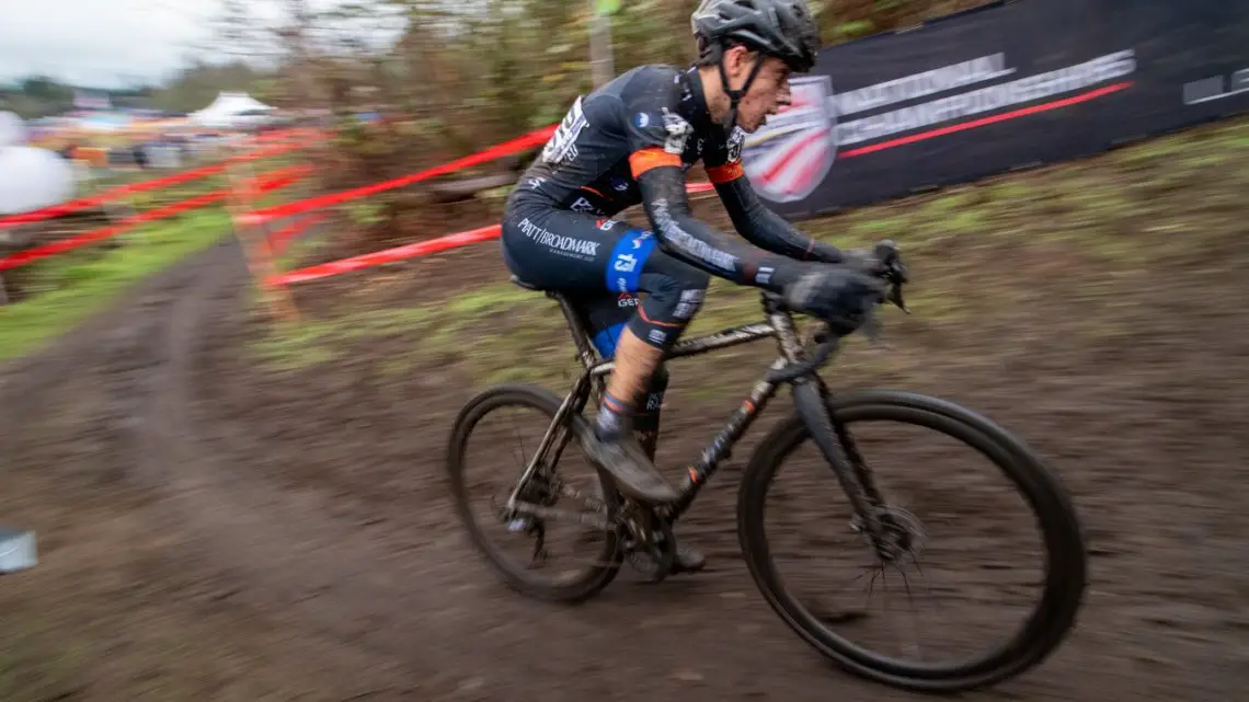 Jack Spranger powers toward the second run-up. Junior Men 15-16. 2019 Cyclocross National Championships, Lakewood, WA. © A. Yee / Cyclocross Magazine