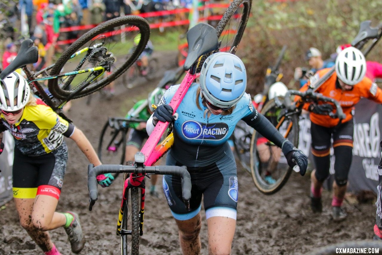 Mia Aseltine was ahead of the scrum on the second climb of the day. Junior Women 15-16. 2019 Cyclocross National Championships, Lakewood, WA. © D. Mable / Cyclocross Magazine