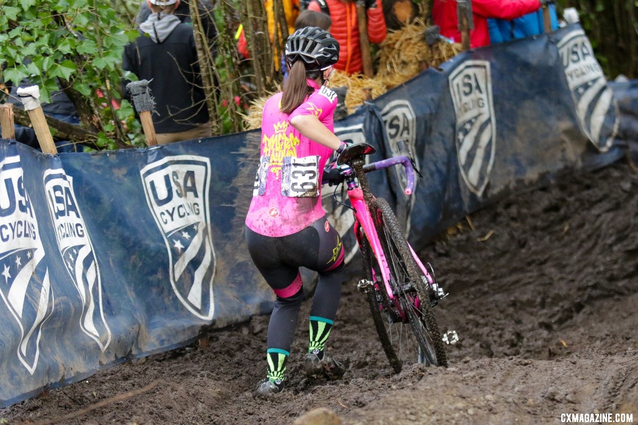 Running was another option, as demonstrated here by Mackenzie Stinson. Junior Women 15-16. 2019 Cyclocross National Championships, Lakewood, WA. © D. Mable / Cyclocross Magazine