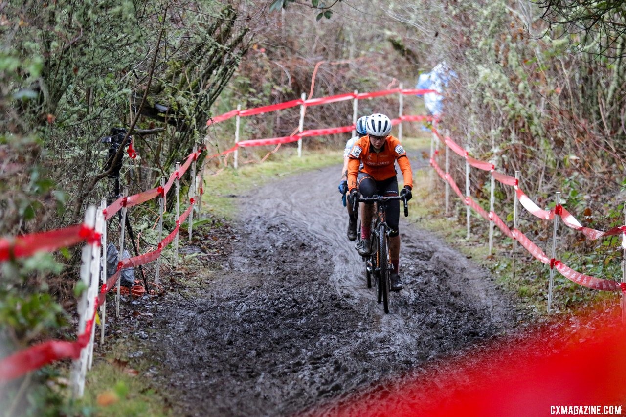 Carrie Masters leads Katherine Sarkisov across the top of the course. Junior Women 15-16. 2019 Cyclocross National Championships, Lakewood, WA. © D. Mable / Cyclocross Magazine