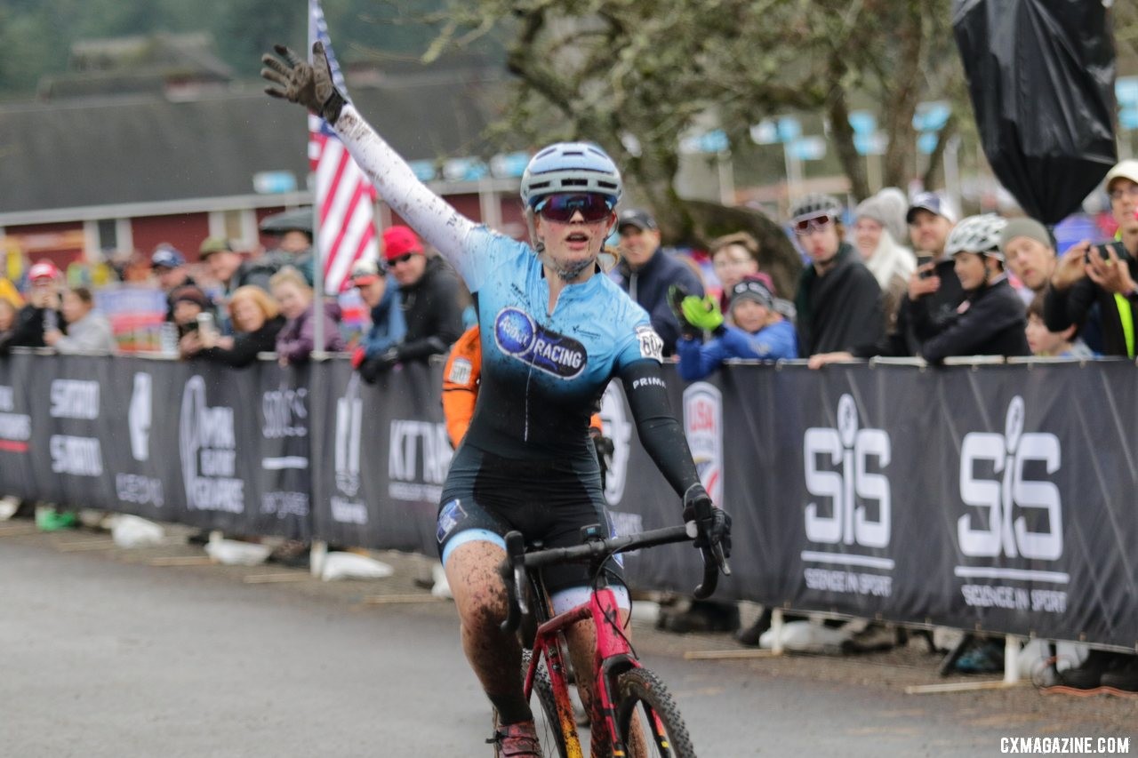 Mia Aseltine was able to celebrate her sprint win at the end of the race. Junior Women 15-16. 2019 Cyclocross National Championships, Lakewood, WA. © D. Mable / Cyclocross Magazine