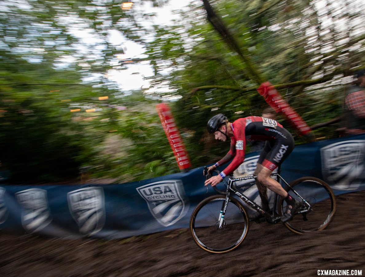 Nick Carter had to chase after an early crash. Junior 17-18 Men. 2019 Cyclocross National Championships, Lakewood, WA. © A. Yee / Cyclocross Magazine