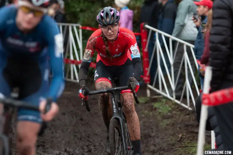 Michaela Thompson had a strong ride, finishing second. Junior 17-18 Women. 2019 Cyclocross National Championships, Lakewood, WA. © A. Yee / Cyclocross Magazine