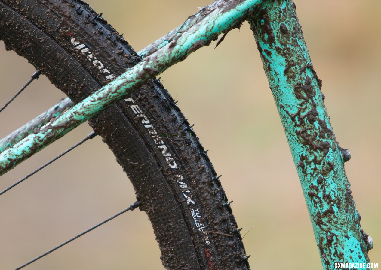 Mullins' Terreno Mix was a last minute replacement. Kira Mullins' Junior Women 11-12 wiining bike. 2019 USA Cycling Cyclocross National Championships bike profiles, Lakewood, WA. © A. Yee / Cyclocross Magazine